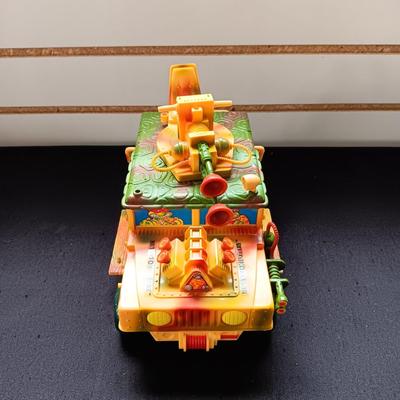 TEENAGE MUTANT NINJA TURTLES SEWER SANDCRUISER