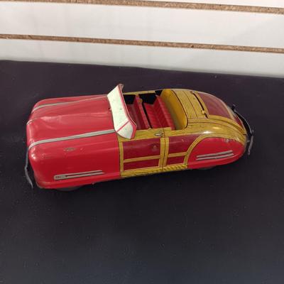 WYANDOTTE TIN TOY CAR