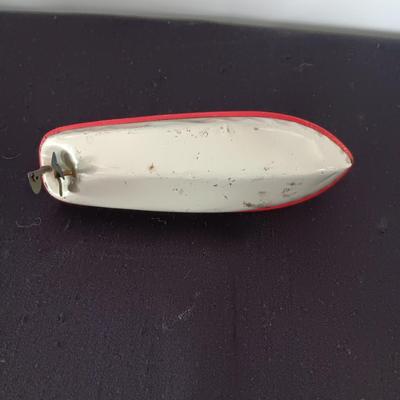 TIN WIND UP TOY BOAT AND TIN TAXI