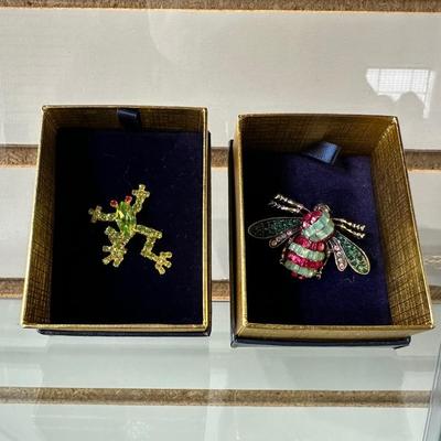 2 FUN BROOCHES