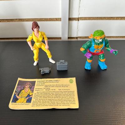 1991 TMNT SKATEBOARDIN' MIKE & APRIL O'NEIL