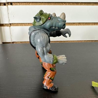 TMNT "LEATHERHEAD" & "ROCKSTEADY" ACTION FIGURES
