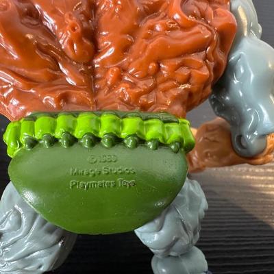 TMNT "KRANG" & "GENERAL TRAAG" ACTION FIGURES