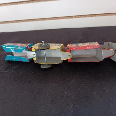 4 SECTION TIN CIRCUS CHOO CHOO TRAIN