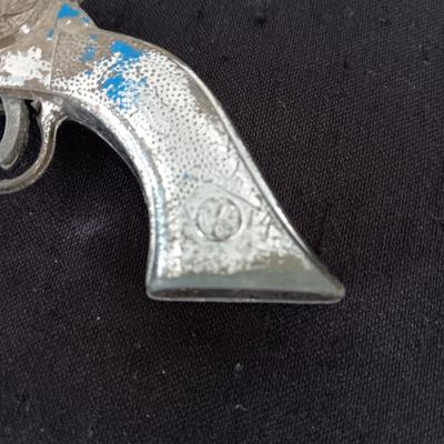 SMOKEY AND KILGORE METAL TOY GUNS