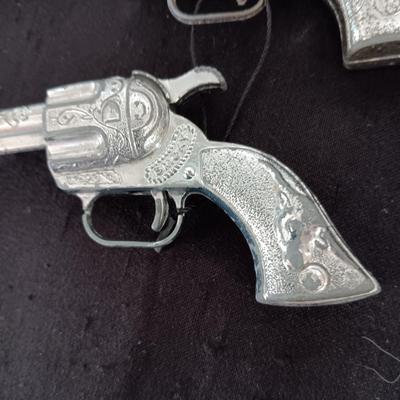 SMOKEY AND KILGORE METAL TOY GUNS