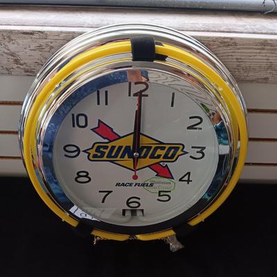 SUNOCO LIGHTED BATTERY OPERATED WALL CLOCK