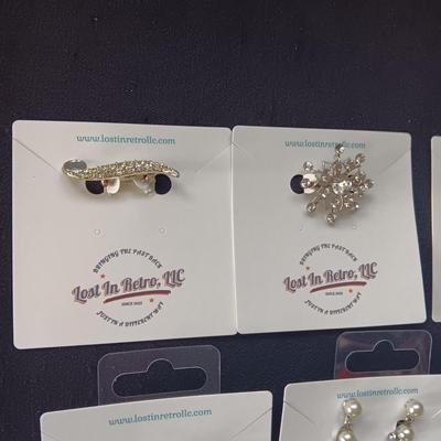 CLIP ON EARRINGS AND BROOCHES (2)