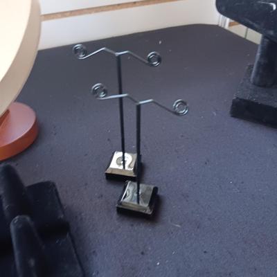 JEWELRY PROPS