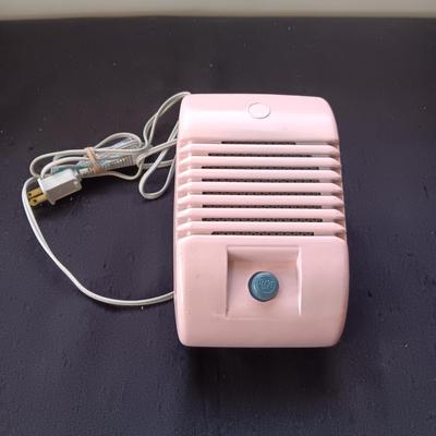 AUTHENTIC DRIVE IN MOVIE SPEAKER REPURPOSED TO A NIGHT LIGHT