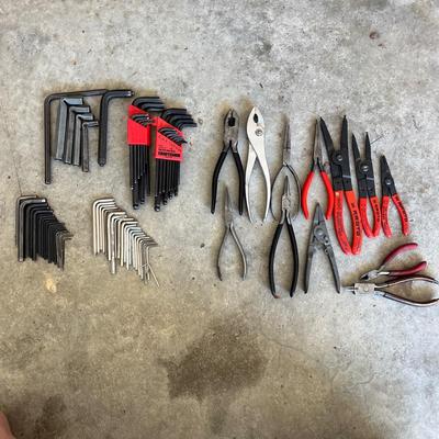 Craftsman Hex Keys, Proto Pliers & More (G-MG)