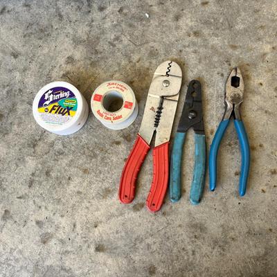 Weller Soldering Gun, Vaco Solderless Terminal Kit & More (G-MG)