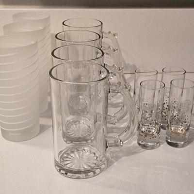 Mixed Glassware