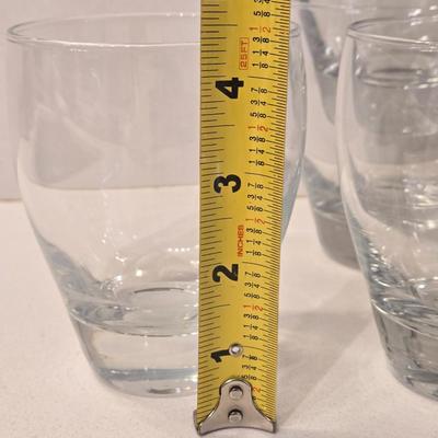 Set of 8 Glasses