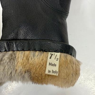 Leather Gloves with Rabbit Fur Lining
