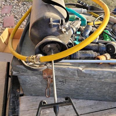 Lot of garden items and treble light