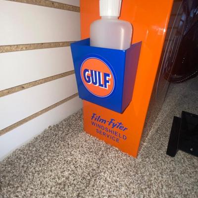 GULF HAND TOWEL DISPENSER