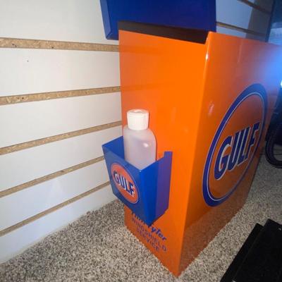 GULF HAND TOWEL DISPENSER