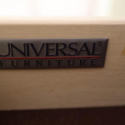 Universal Furniture Mahogany Dresser with Mirror