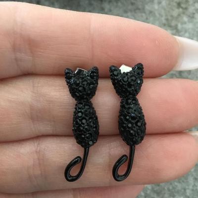 Super cute, black rhinestone cat articulating tails stud earrings