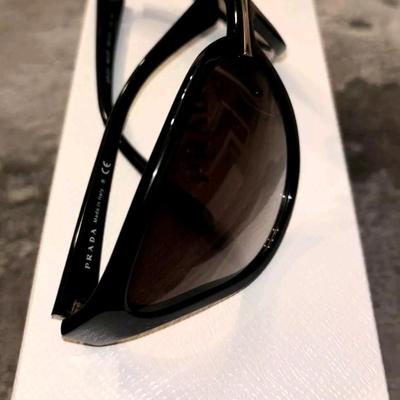 PRADA SPECIAL PROJECT OPR 22VS Black Light Grey Shaded 1AB0A7 Sunglasses