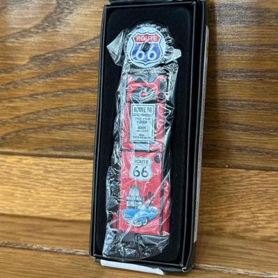 TEXACO PLAYING CARDS AND ROUTE 66 POCKET KNIFE