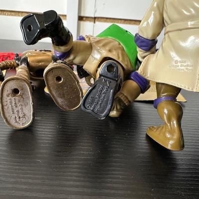 TMNT "FUGITOID", "DON UNDERCOVER TURTLE" & "PRO PILOT DON" ACTION FIGURES