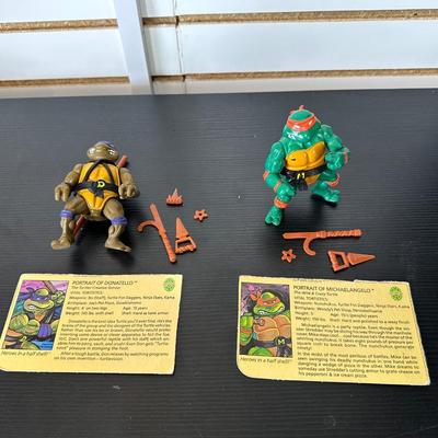 TMNT "DONATELLO" & MICHELANGELO" ACTION FIGURES