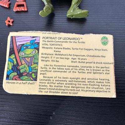 TMNT "LEONARDO" & "MUTATION SPLINTER" ACTION FIGURES