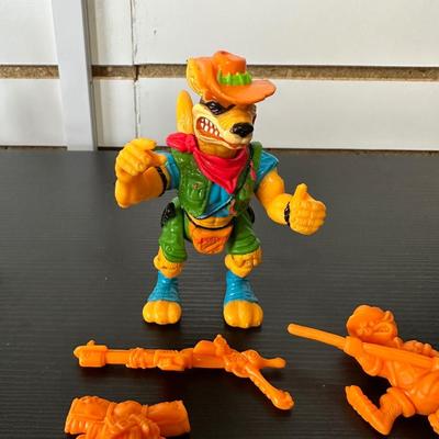 TMNT "WALKABOUT" & "RAT KING" ACTION FIGURES