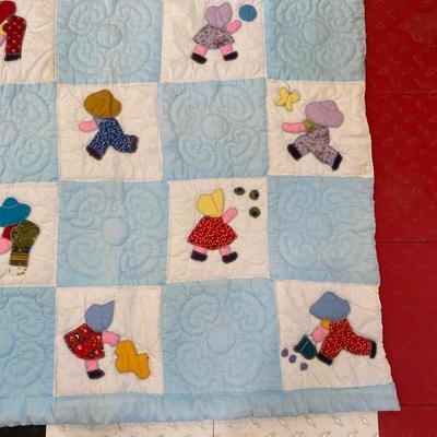 BABY QUILT AND LARGE BEDSPREAD QUILT
