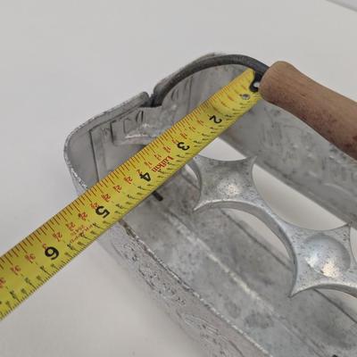 Antique Metal Coca-Cola Carrier