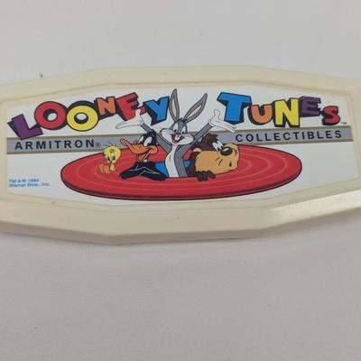 Looney Tunes Armitron Tasmanian Devil Taz Watch With Case