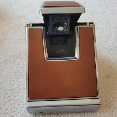 Polaroid SX-70 Land Camera (LR-EL)