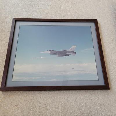 Aviation Art and Books (LR-EL)