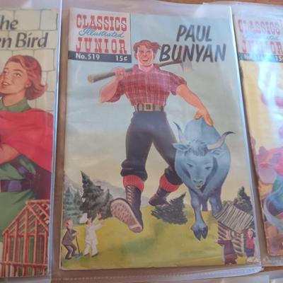 7 CLASSICS JUNIOR VINTAGE COMIC BOOKS