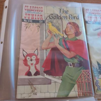 7 CLASSICS JUNIOR VINTAGE COMIC BOOKS