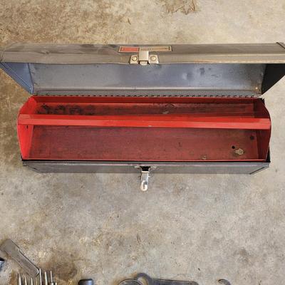Craftsman Toolbox and Tools (G-EL)