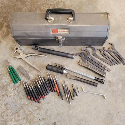 Craftsman Toolbox and Tools (G-EL)