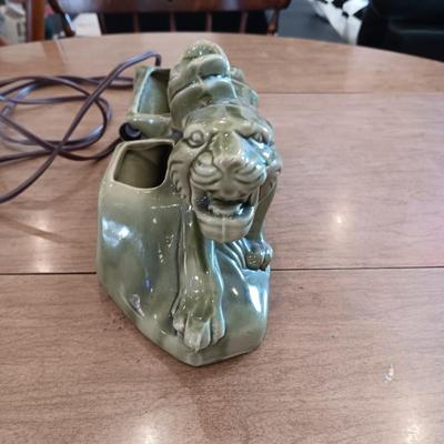 GREEN PANTHER TV LAMP