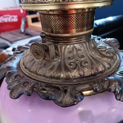 BEAUTIFUL HAND PAINTED GLASS GLOBE OIL LAMP CONVERTED TO ELECTRIC