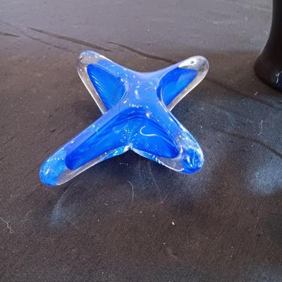 BLACK GLASS VASE, STARFISH AND ANGEL CANDLE HOLDER