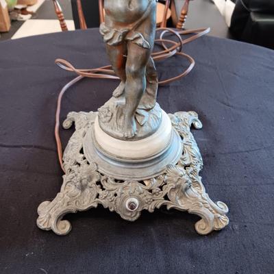 DETAILED BRASS CHERUB OIL LAMP CONVERTED TO ELECTRIC