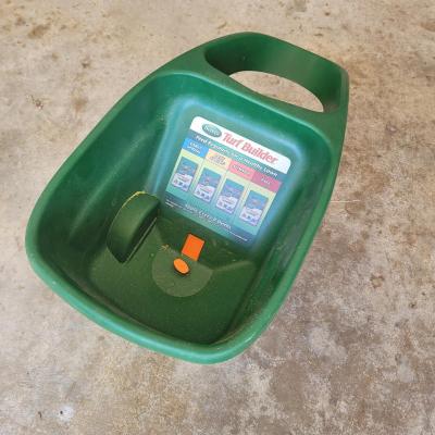 Sprayer Backpack and Seed Spreader (G-EL)