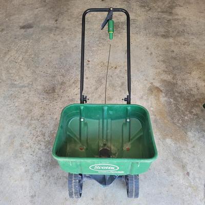 Sprayer Backpack and Seed Spreader (G-EL)