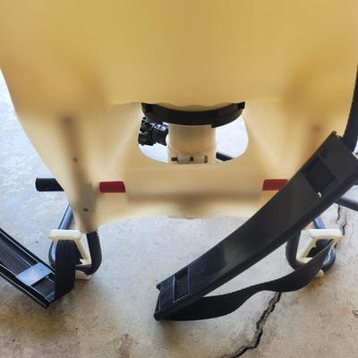 Sprayer Backpack and Seed Spreader (G-EL)