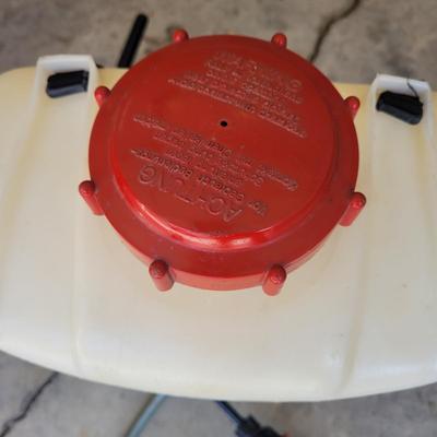 Sprayer Backpack and Seed Spreader (G-EL)
