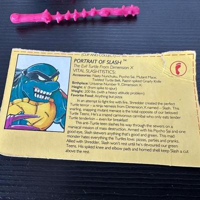 VINTAGE NINJA TURTLE ACTION FIGURES
