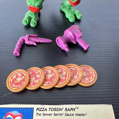 NINJA TURTLE ACTION FIGURES