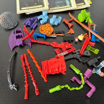 NINJA TURTLE ACTION FIGURES